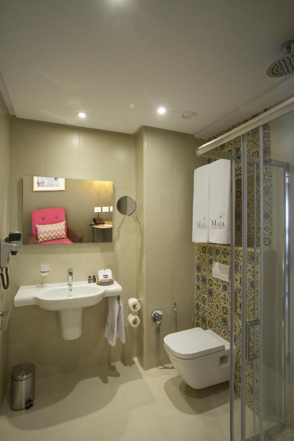 Maia Hotel Suites Tunis Exterior photo Bathroom