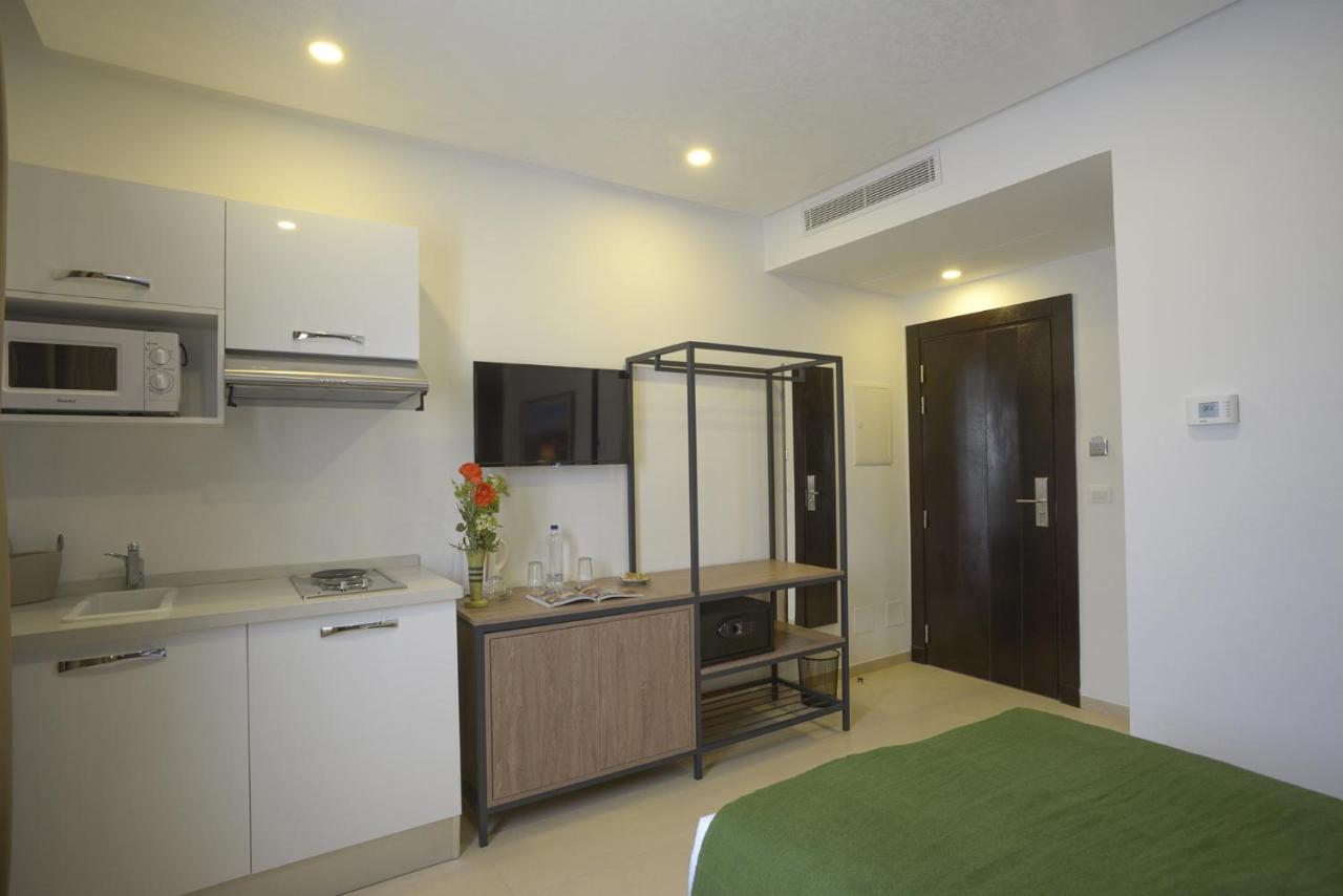 Maia Hotel Suites Tunis Exterior photo A studio apartment in Israel